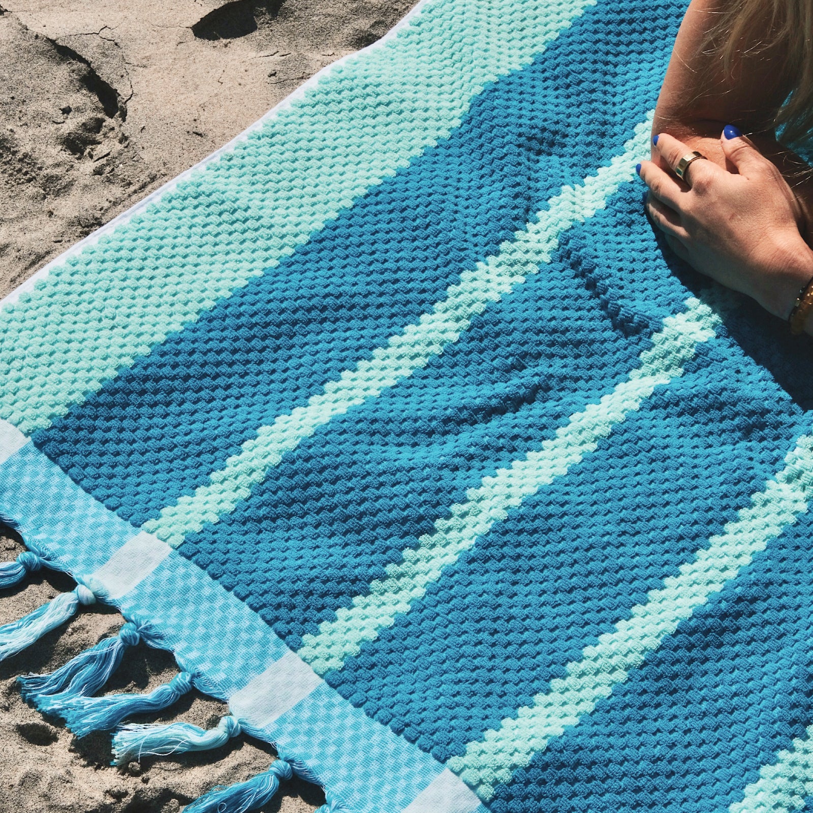 Neso Beach Towel - Image 5